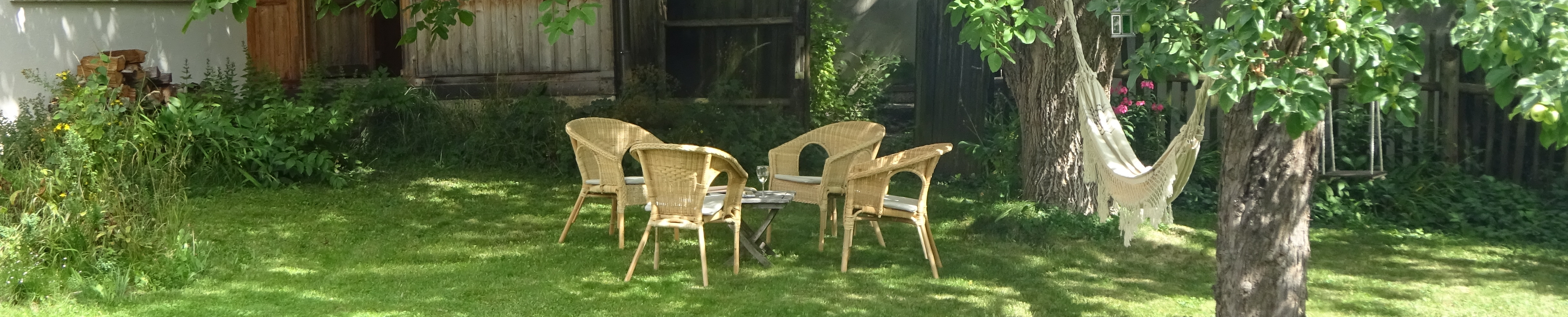 Ruhiger Sommer im Garten in Geras